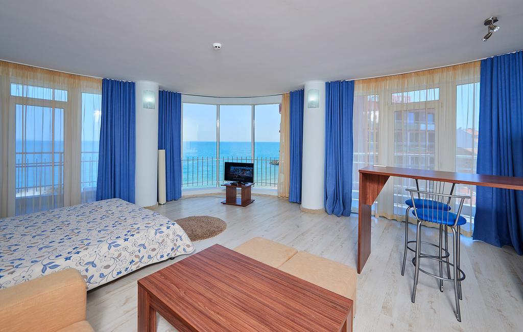 Family Hotel Regata Πομόριε Εξωτερικό φωτογραφία